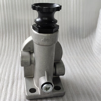 Fuel Feed Pump Filter Head 6754-71-7200 for Komatsu PC200-8 PC240-8 Excavator Fuel Feed Pump Parts 6754717200