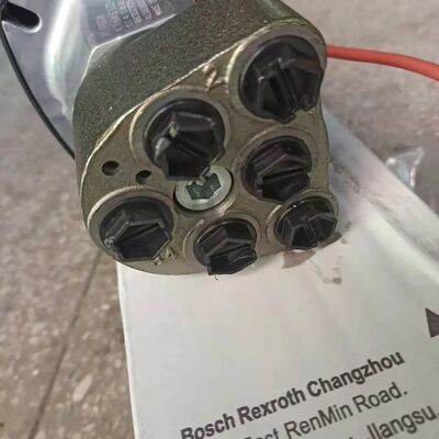 25990500 Control Joystick Valve Pilot Valve Assembly for Rexroth